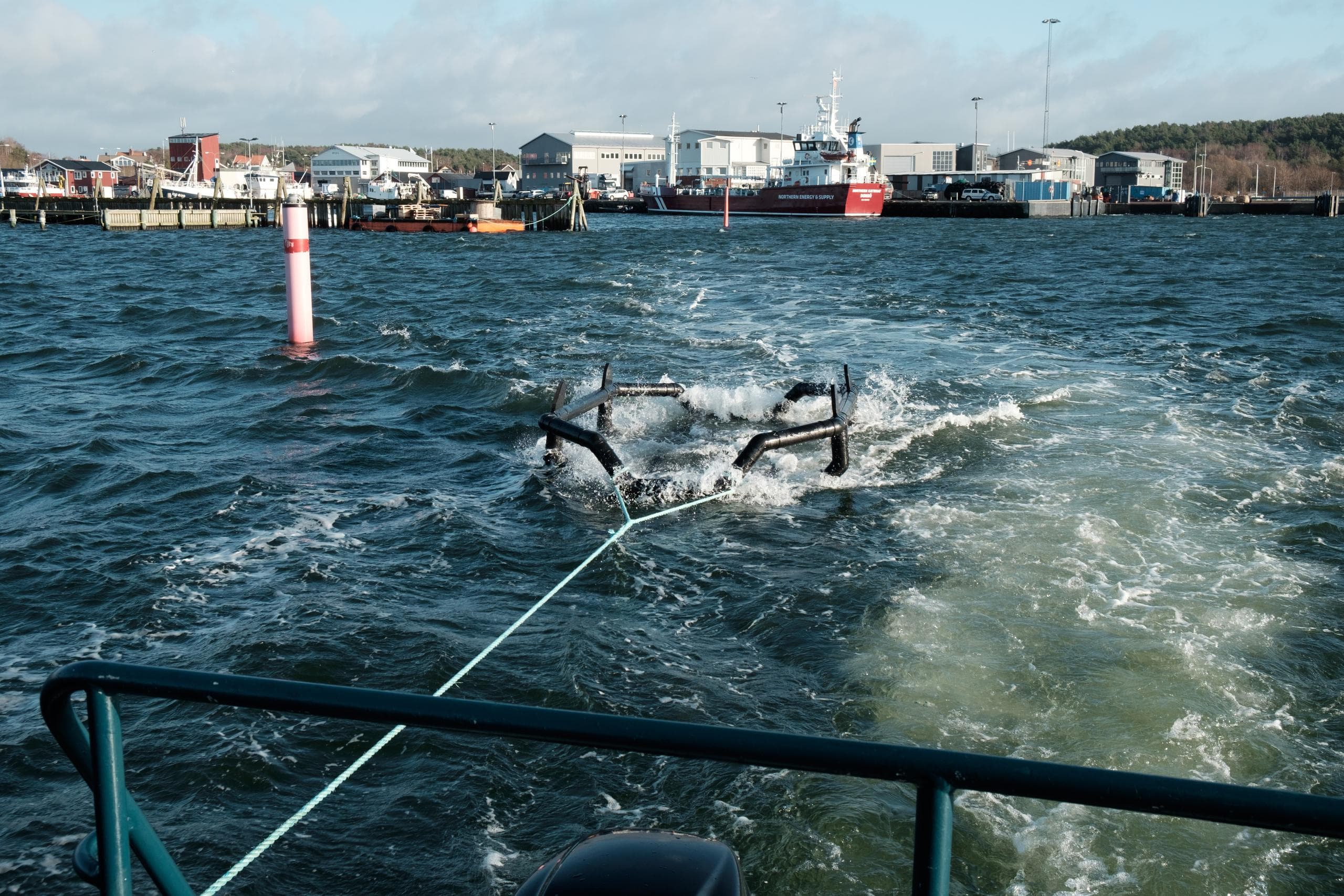 Testing hydrodynamics